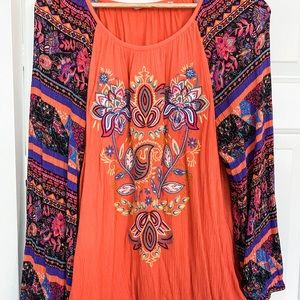 Soft Surroundings blouse. Gorgeous color. Very comfy. Size 1x.